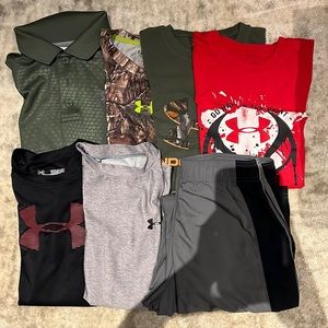 Boys Under Armour Size Medium Lot of Clothes